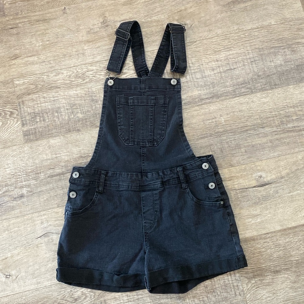 Girls size medium wallflower black overalls